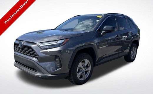 2024 Toyota RAV4 LE