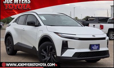 2026 Toyota C-HR SE