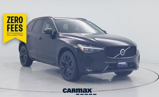 2023 Volvo XC60 Plus Dark