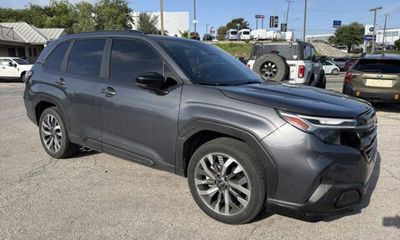 2025 Subaru Forester Touring