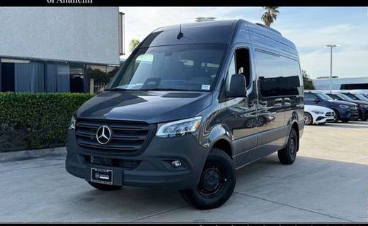2025 Mercedes-Benz Sprinter 907