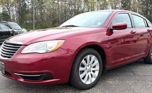 2013 Chrysler 200 Touring