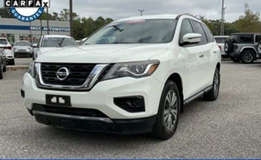 2020 Nissan Pathfinder SL