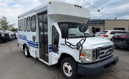 2009 Ford E-350 Econoline