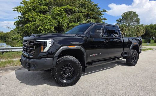 2025 GMC Sierra HD AT4X