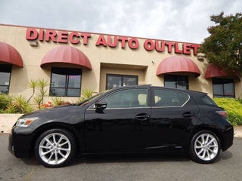 2012 Lexus CT — a typically priced live listing