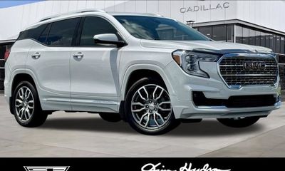 2023 GMC Terrain Denali