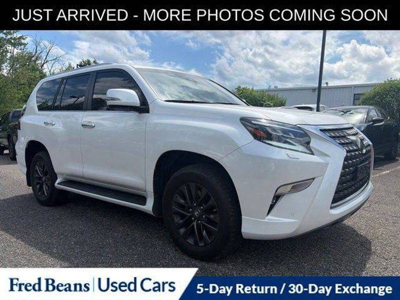 2023 Lexus GX — a typically priced live listing