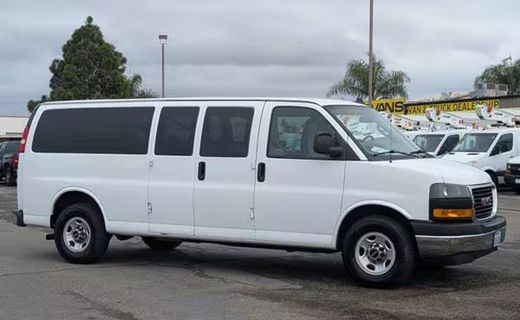 2018 GMC Savana LT EXT