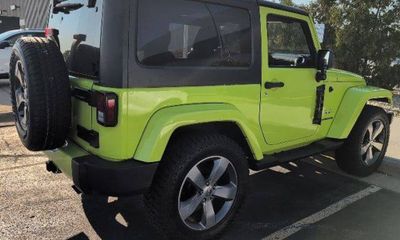 2017 Jeep Wrangler Sahara
