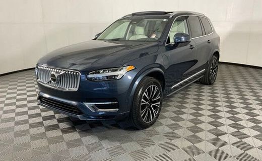 2025 Volvo XC90 Plus Bright