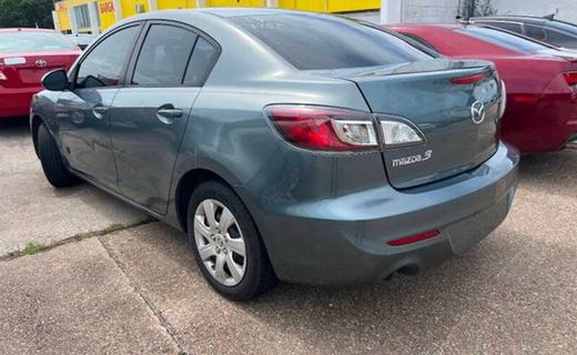 2013 Mazda MAZDA3