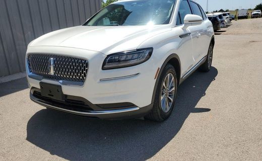 2022 Lincoln Nautilus Standard