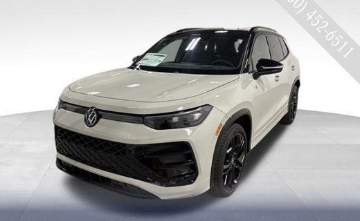 2026 Volkswagen Tiguan SE Black