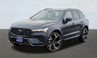 2026 Volvo XC60 Ultra Dark