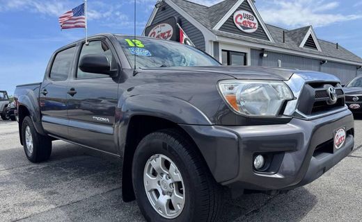 2013 Toyota Tacoma Delux