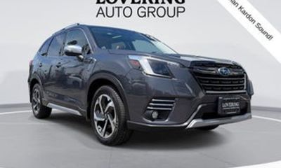2023 Subaru Forester Premium ES Smart