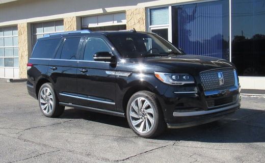 2023 Lincoln Navigator Reserve