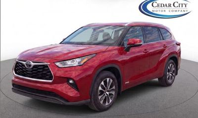 2020 Toyota Highlander XLE NAV