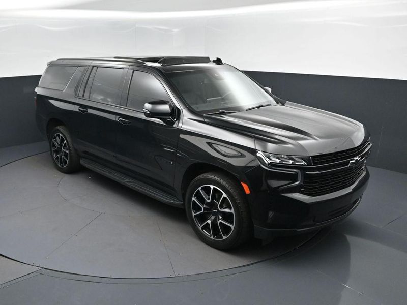 2023 Chevrolet Suburban — a typically priced live listing