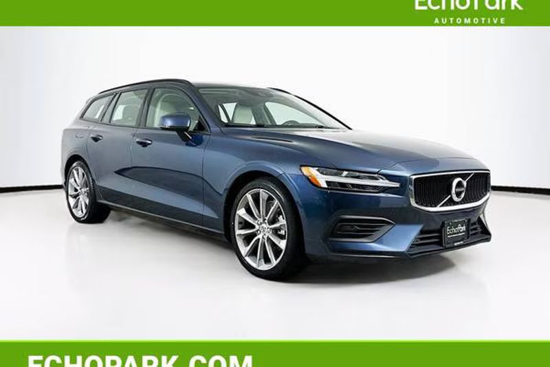 2020 Volvo V60 — a typically priced live listing