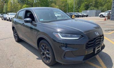 2025 Honda HR-V Sport