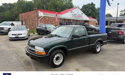2003 Chevrolet S-10 Pickup
