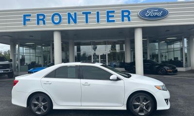 2014 Toyota Camry SE Anacortes WA