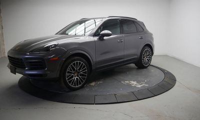 2023 Porsche Cayenne