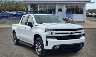 2021 Chevrolet Silverado RST