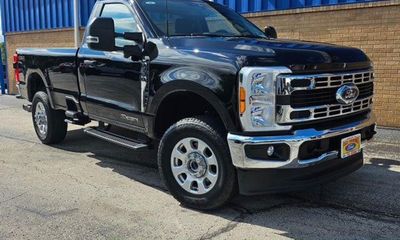 2023 Ford F-350 XLT