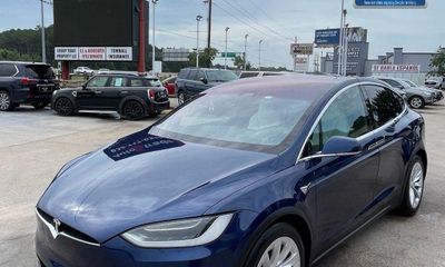 2018 Tesla Model X 75d