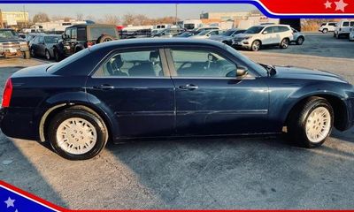 2005 Chrysler 300 Base