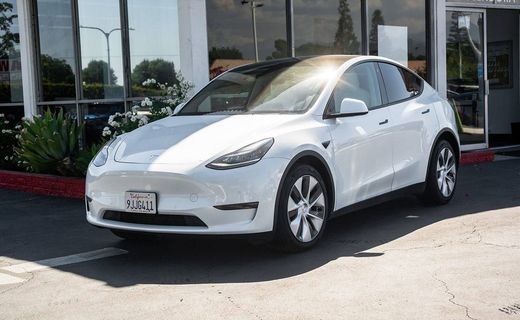 2020 Tesla Model Y Long Range