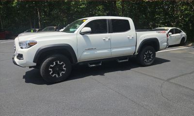 2023 Toyota Tacoma SR5