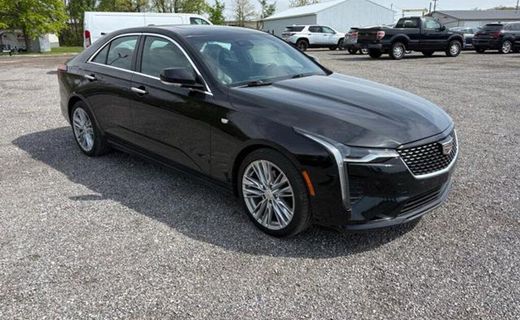 2023 Cadillac CT4 Premium Luxury