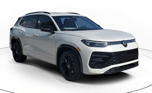 2026 Volkswagen Tiguan 4MOTION SE Black