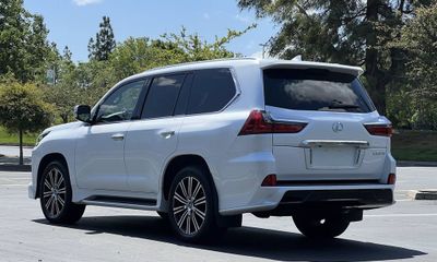 2020 Lexus LX 570 Luxury