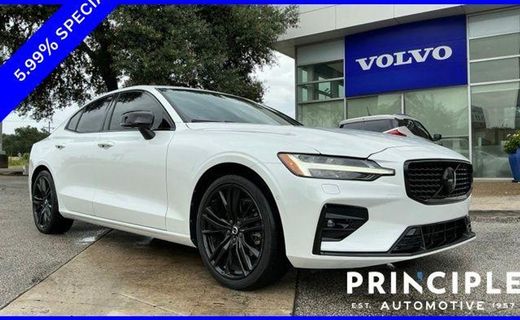 2024 Volvo S60 Plus Black Edition
