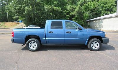 2005 Dodge Dakota ST