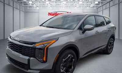 2027 Kia Sportage S