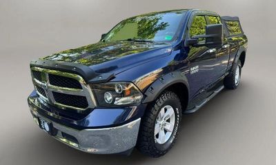 2017 Ram 1500 SLT