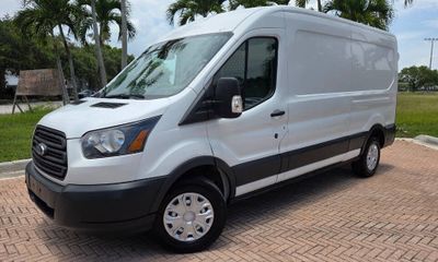 2018 Ford Transit 150 LWB Medium
