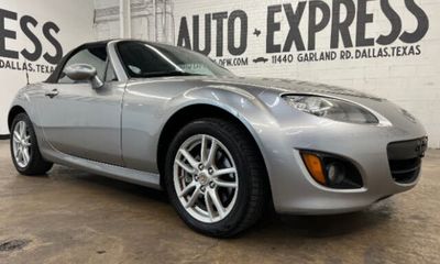 2010 Mazda MX-5 Sport