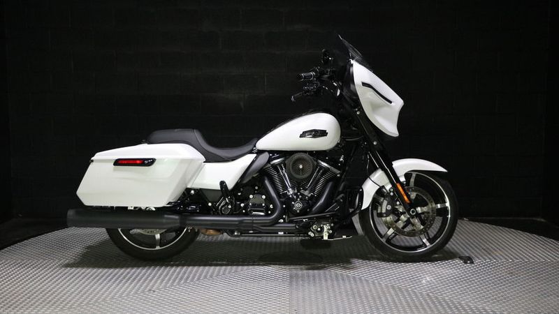 2024 Harley Davidson Street Glide — a typically priced live listing