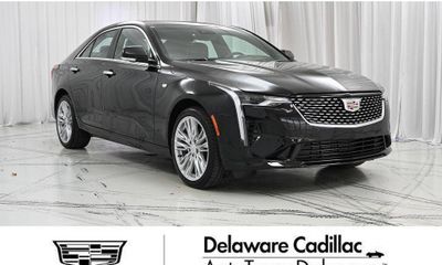 2025 Cadillac CT4 Premium Luxury