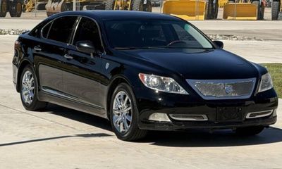 2007 Lexus LS 460