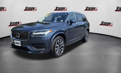2022 Volvo XC90 Momentum Excl S60