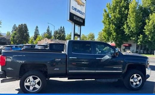 2018 Chevrolet Silverado LTZ