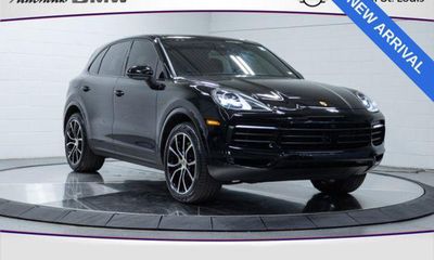 2023 Porsche Cayenne E Hybrid Platinum